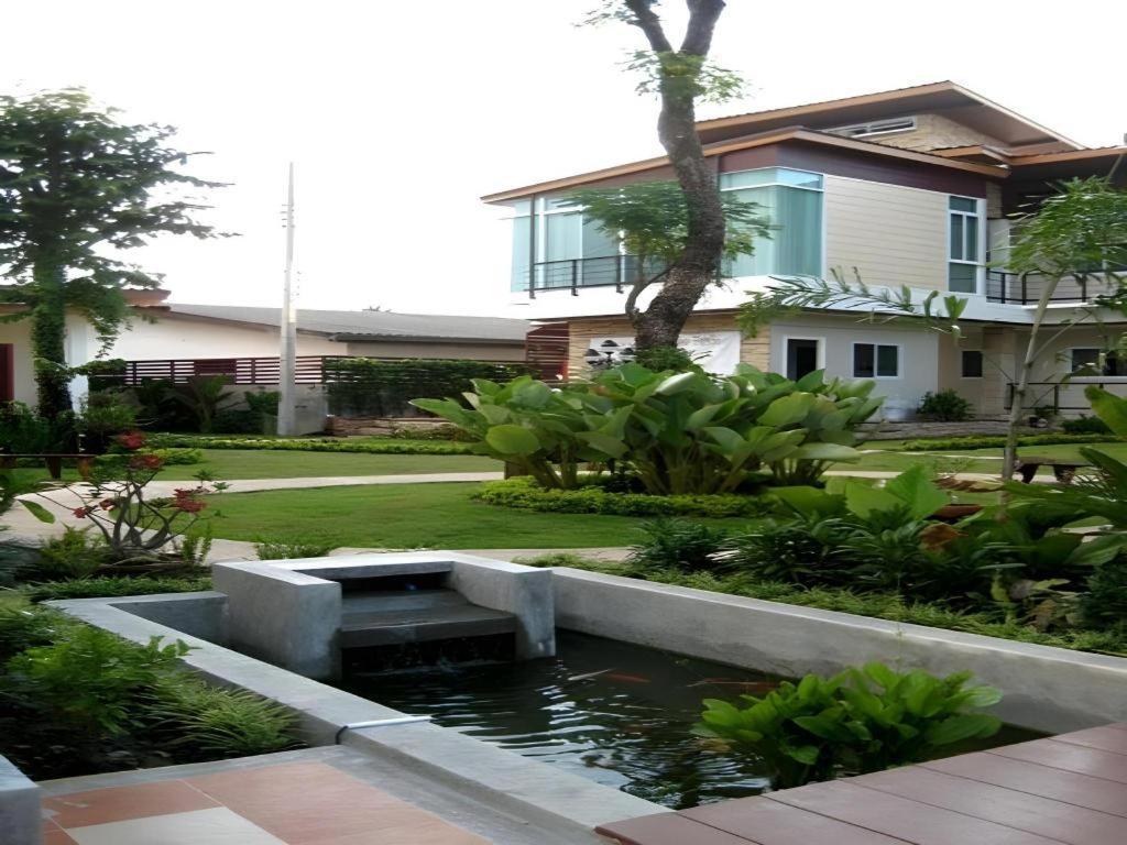 The Park Nangrong Resort Εξωτερικό φωτογραφία