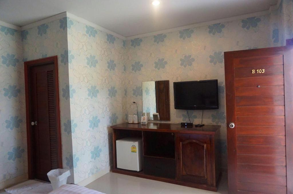 The Park Nangrong Resort Εξωτερικό φωτογραφία
