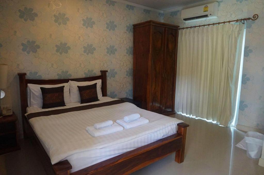 The Park Nangrong Resort Εξωτερικό φωτογραφία