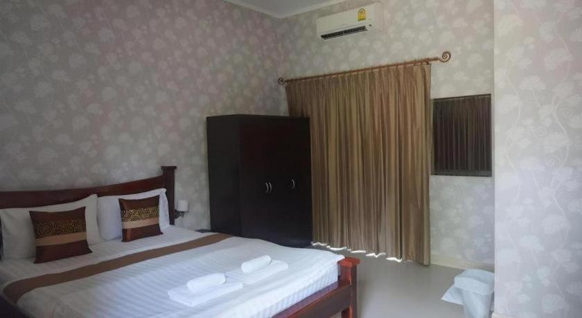 The Park Nangrong Resort Εξωτερικό φωτογραφία